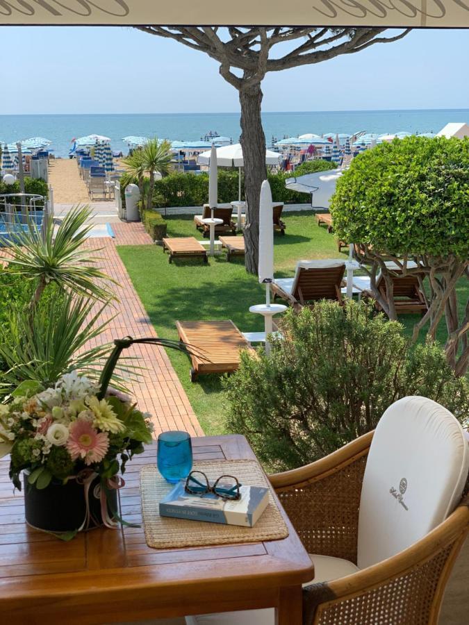 Hotel Universo Lido di Jesolo Dış mekan fotoğraf