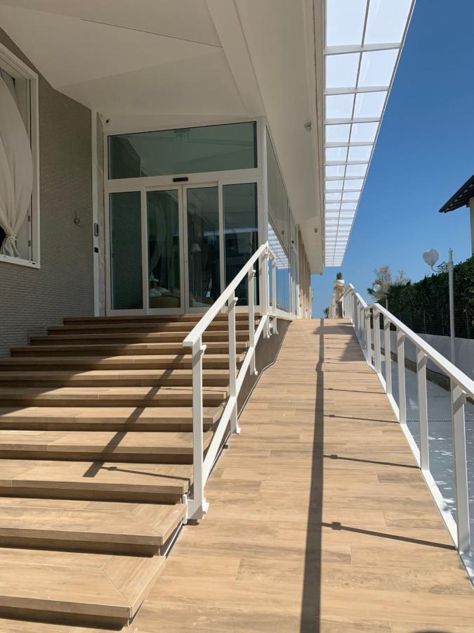 Hotel Universo Lido di Jesolo Dış mekan fotoğraf