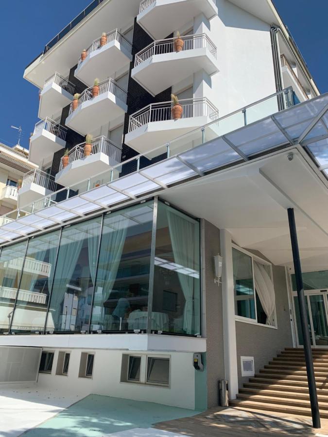 Hotel Universo Lido di Jesolo Dış mekan fotoğraf