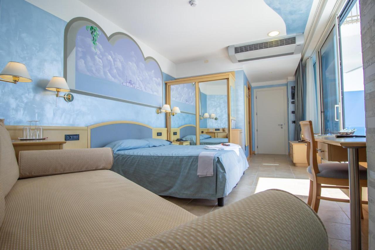 Hotel Universo Lido di Jesolo Dış mekan fotoğraf